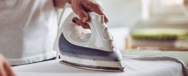 limpar o ferro de engomar