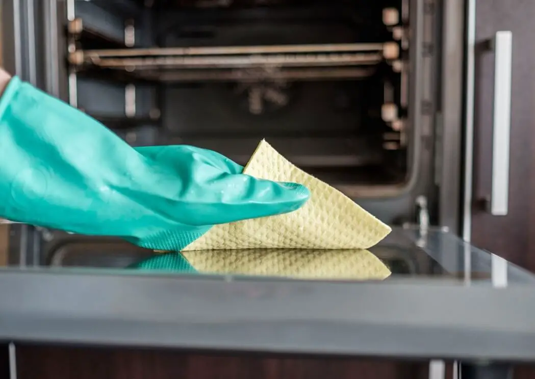 Como Limpar Forno Muito Sujo Com Bicarbonato