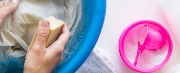 remover bolor da roupa